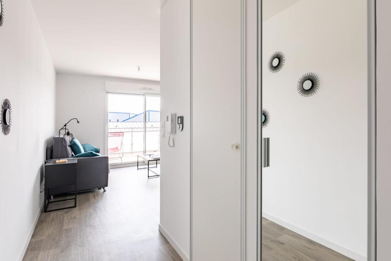 디나르 L'Ecume - Studio Moderne Avec Grand Balcon Et Place De Parking 아파트 외부 사진